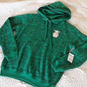 NWT Mandalorian Baby Yoda Large hoodie sweatshirt